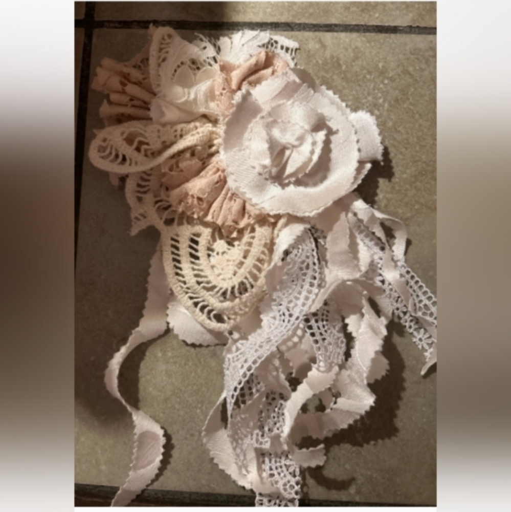 Flower Pin Brooche